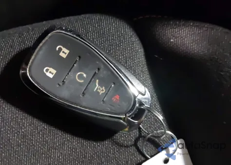 2020 Chevrolet Equinox Fwd Lt 1.5L Turbo z USA, uszkodzony, nr VIN 3GNAXKEV9LS688794